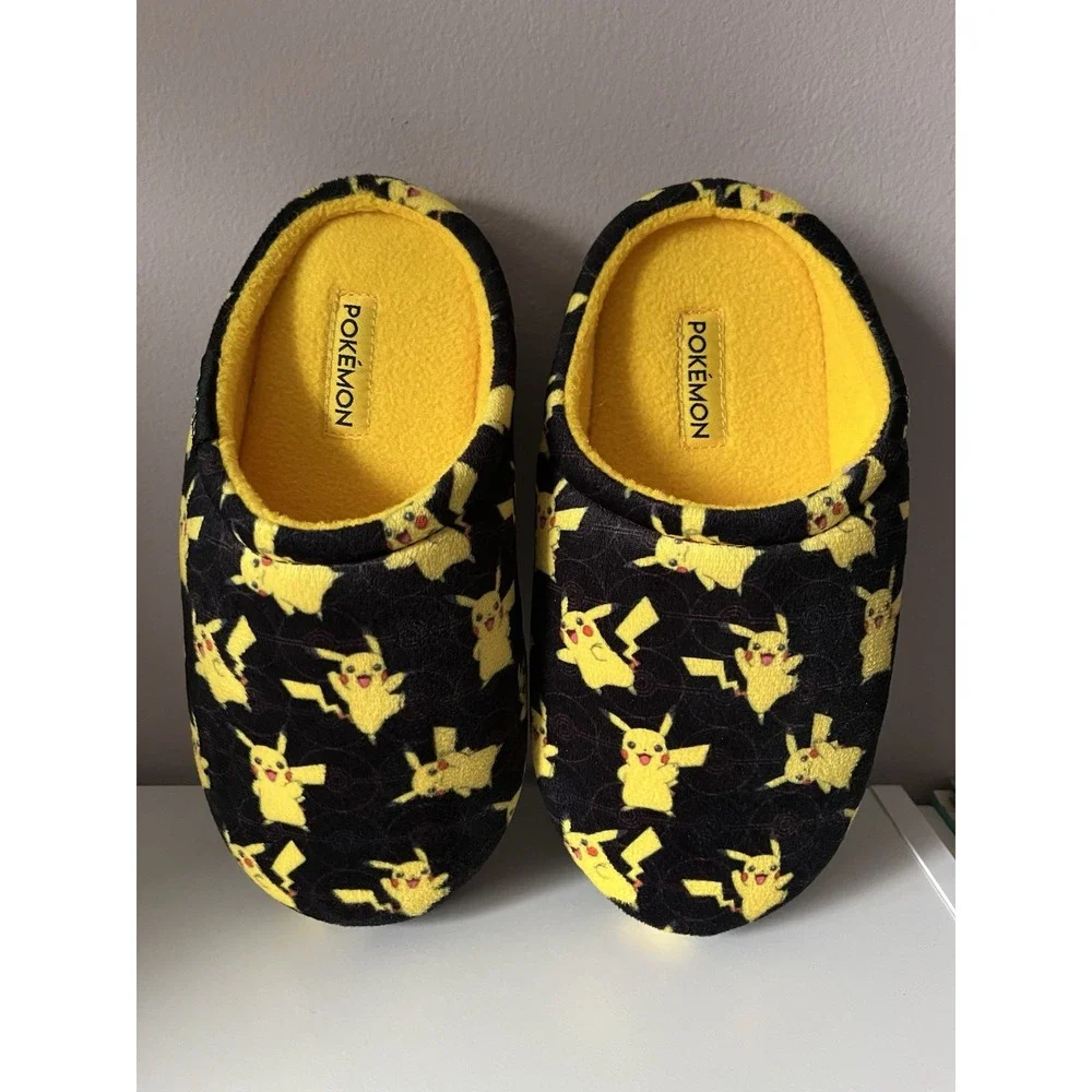 Kids Pokémon Pikachu Clog Slippers Size 3 NWOT Gripper Bottom